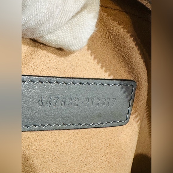 🔥 GUCCI MARMONT SHOULDER BAG FULL INCLUSION Size Medium - Picture 10 of 10